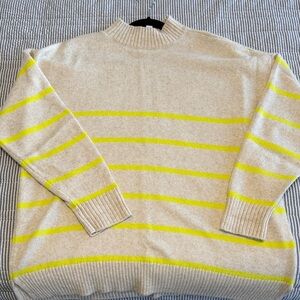 crown & ivy Cream Ribbed Crewneck Sweater